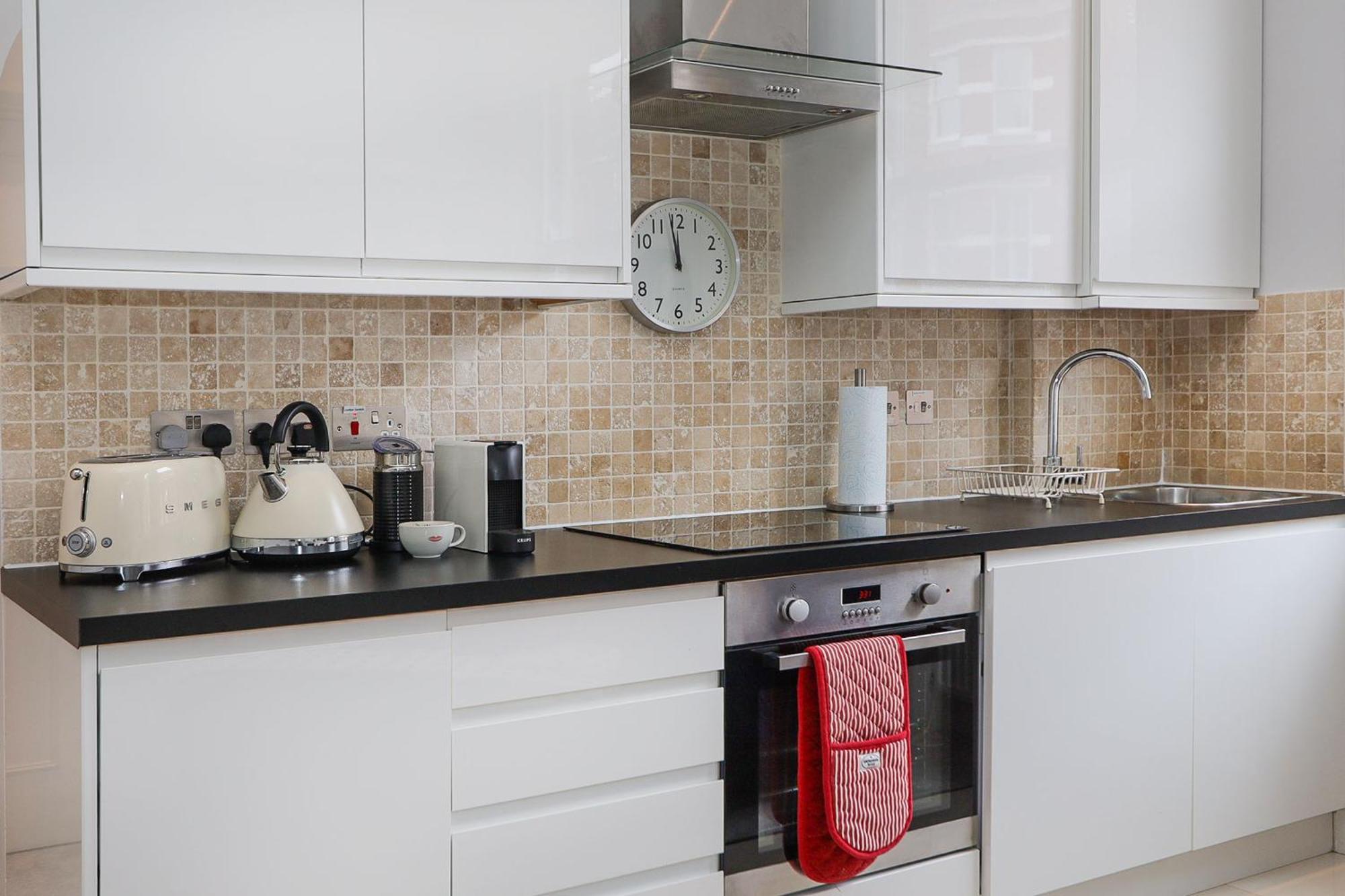 Cosy Kensington Flat, 2 Min To Tube Апартаменты Лондон